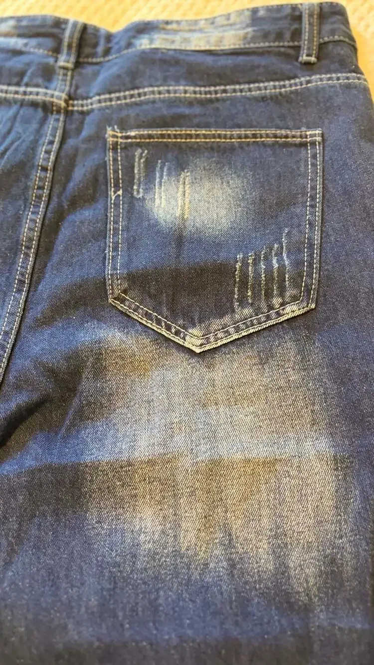 NWT JEANS Designed Men’s Distressed Denim Shorts Size 36 Dark Wash